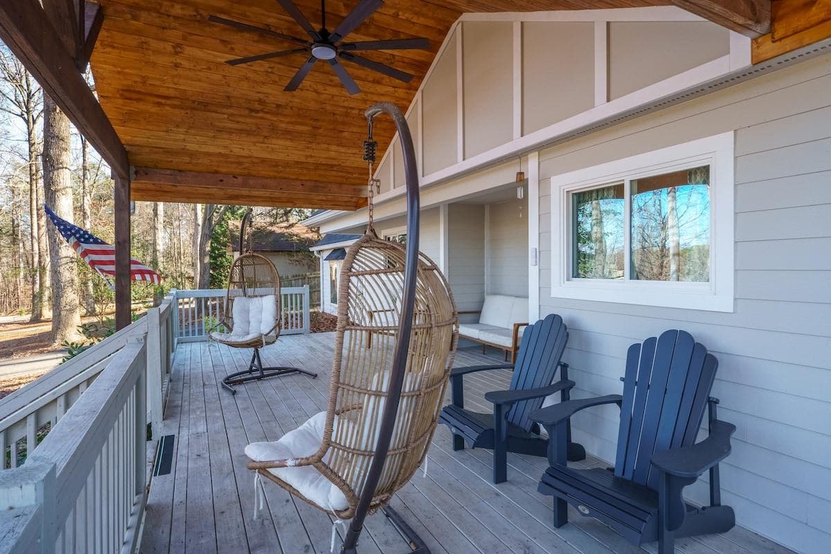 Front Porch of Quail Cottage 